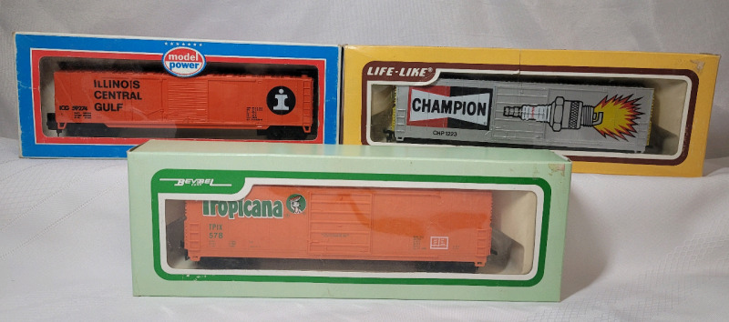 HO Gauge Advertising Toy Train Railroad Box Cars , Three (3) Cars