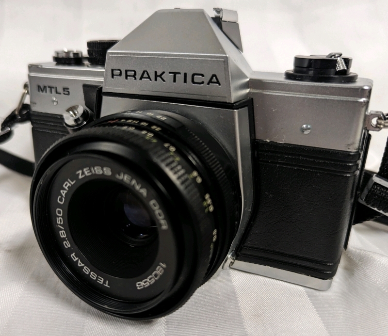 Vintage Practika MTL 5 Camera