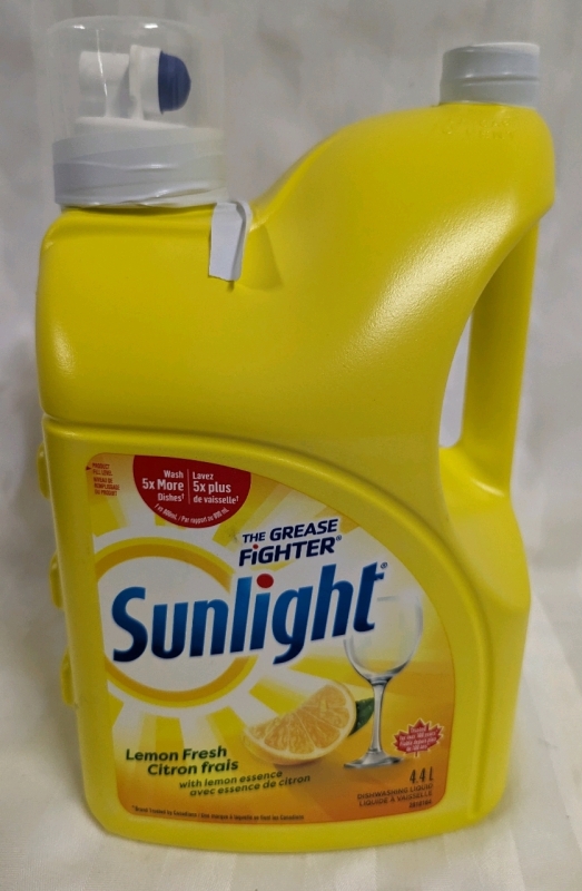 New Sunlight Dishwashing Liquid. 4.4 L