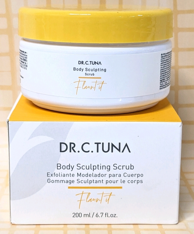 New Dr. C. Tuna "Flaunt It!" Body Sculping Scrub 200ml