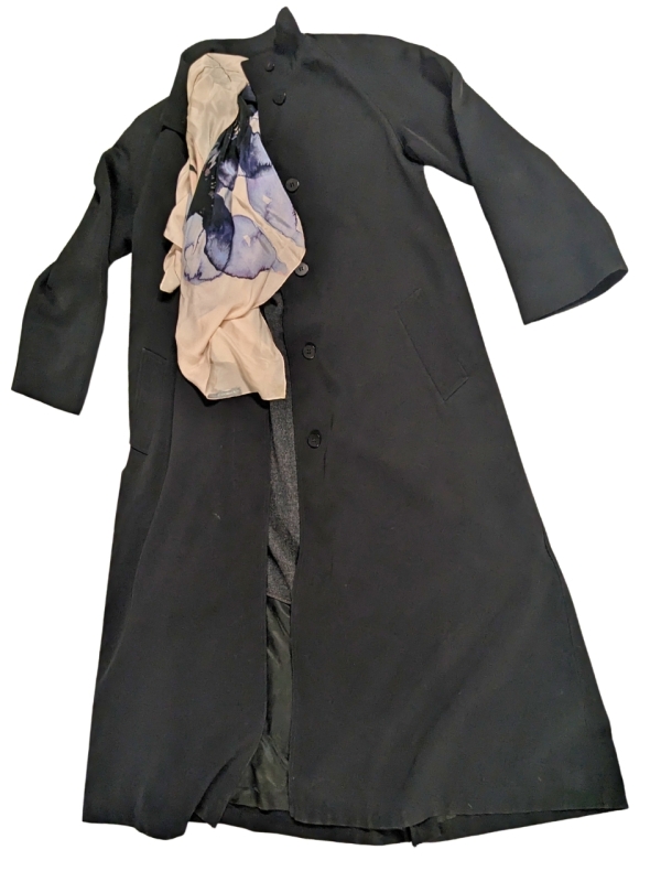 HILARY RADLEY Lined Trenchcoat (Size 2) & Abstract Scarf