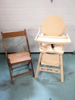 Vintage Wooden Foldable Chair +