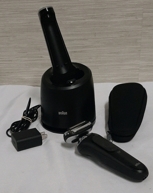 New, Braun Series 7 Electric Razor and Charging Stand