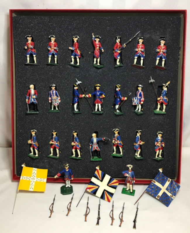 Lot of 23 TOY lead Soldiers 18th C. British