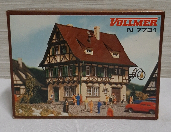 Vintage Vollmer "The Bell" Country Inn. N Scale