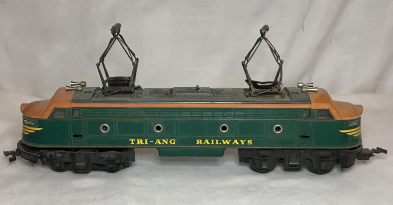 Triangle Double Ended Locomotive Engine