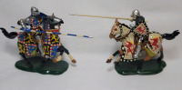 Hornung Art Britains ' Mounted Knights in Tournament Combat ' Toy Soldier Lead Miniatures