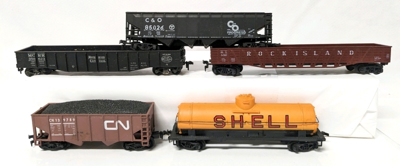 5 HO Scale Model Train Cars: Tyco Shell, CN Coal Car, (Austria) Rock Island, Michigan Central, C&O