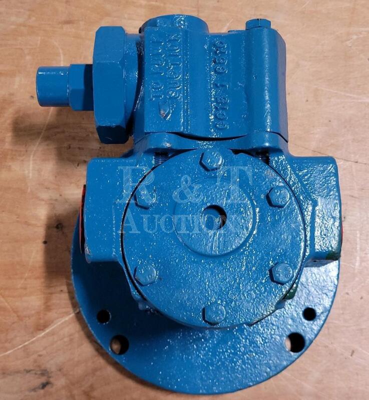 TUTHILL Close Coupled Pump 009 CC Series , Model # CC1200917-CV - New