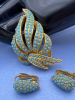 Vintage Turquoise Opaque Rhinestone Brooch Earring Set - 6