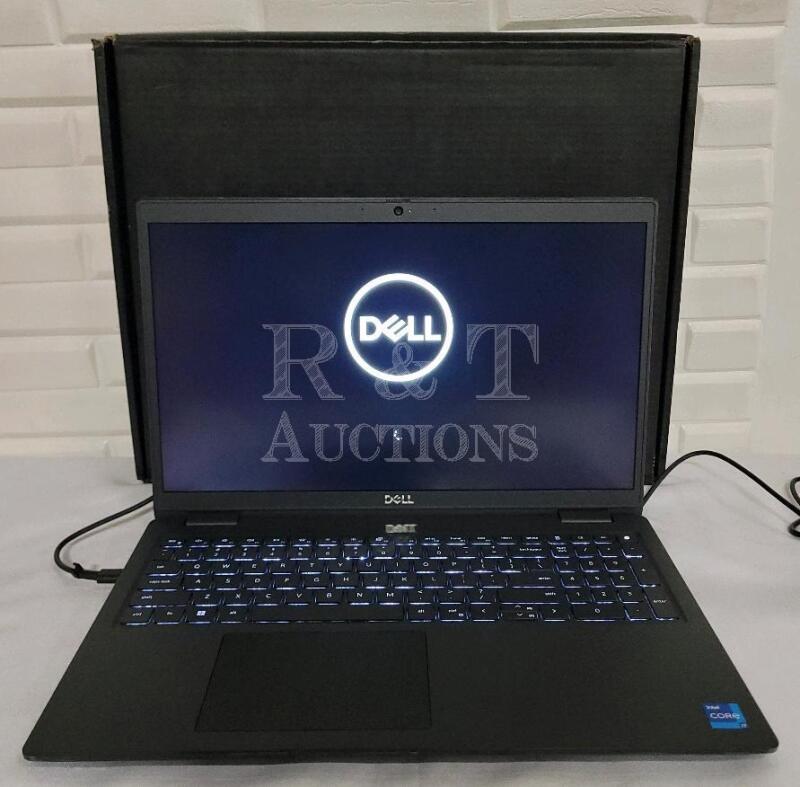 New DELL Latitude 3520 15.6" Intel i7 Win 11 Pro Laptop.