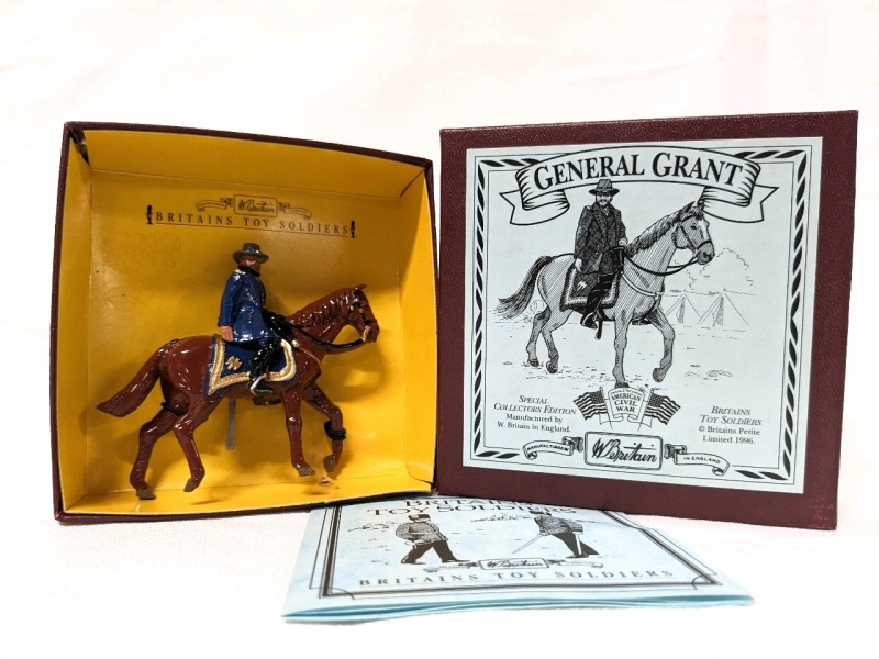 Vintage Britain GENERAL GRANT Special Collectors Edition Miniature with Original Box & Papers #8878