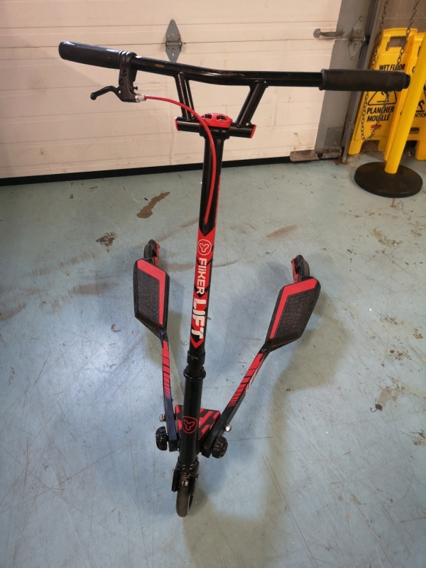 Foldable Flicker Lift Youth Scooter/Drifter by Yvolution