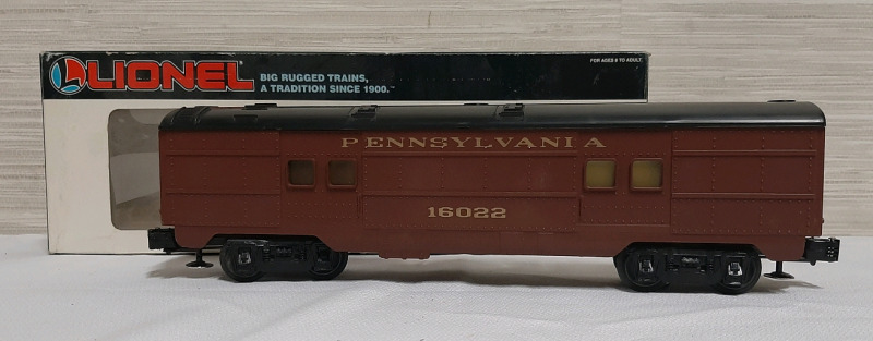 Vintage Lionel Pennsylvania 16022 Baggage Car