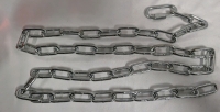 Chromed Chain with Screw style Carabiner.