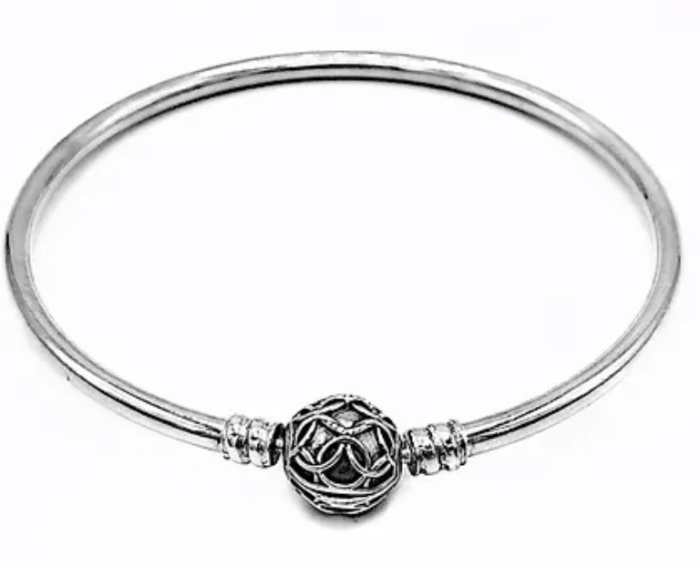 Pandora Moments 925 Sterling Silver Bracelet Bangle