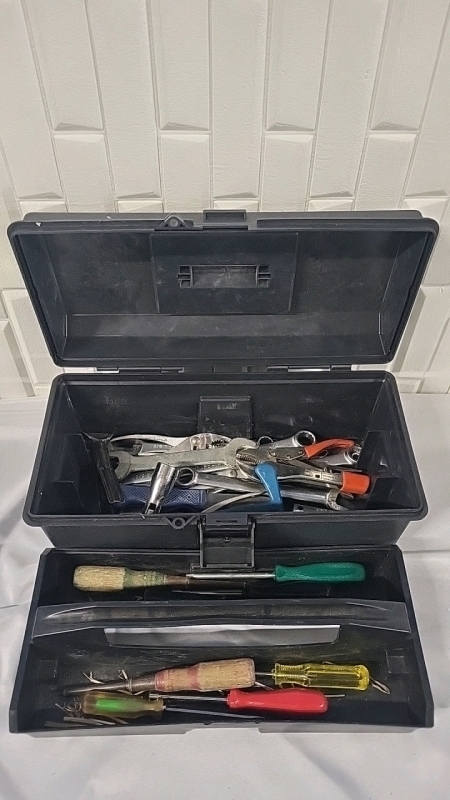 Mastercraft Toolbox & Contents - 16"x8"x7"