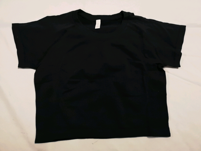 New Women's Crop Top sz Large