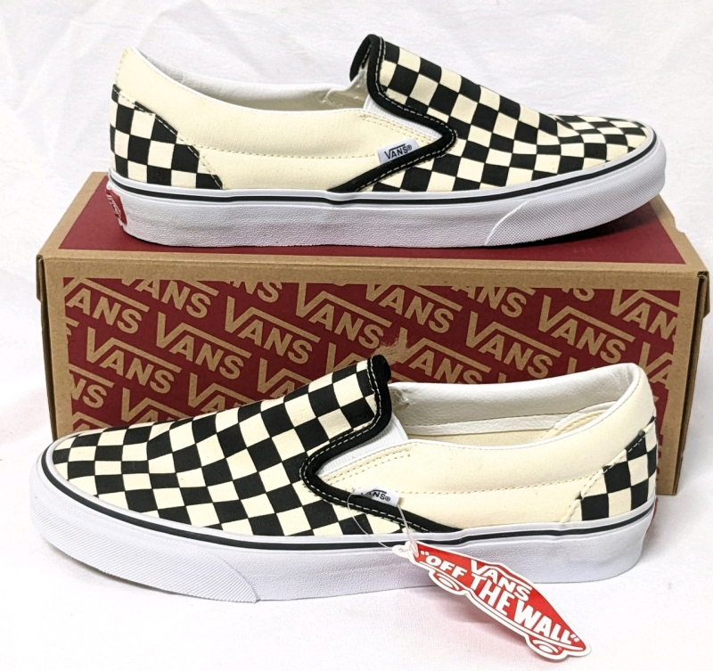 New VANS Classic Slip-On Checkerboard Shoes (M9 / W10.5)