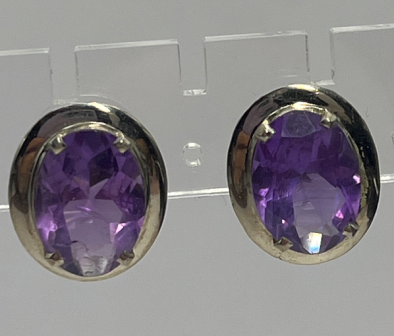 Oval Faceted Amethyst Pierced Earrings Large stones