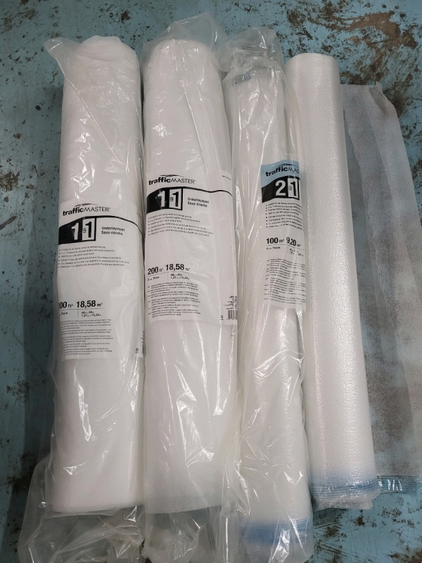 4 Rolls of Fraffic Master Underlayment for Hardwood & Laminate Floors 300+ft²