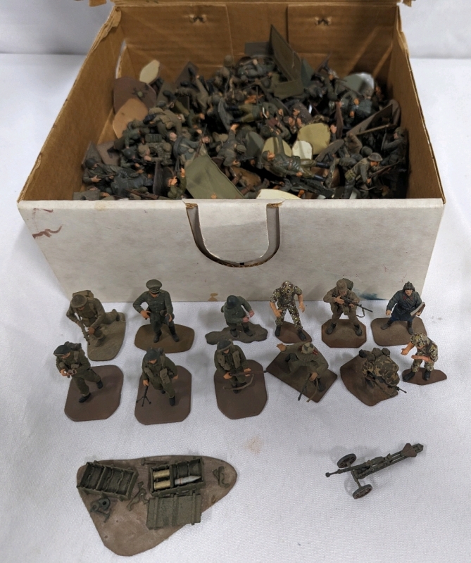 More than 50 Well Painted Soldier Figures.