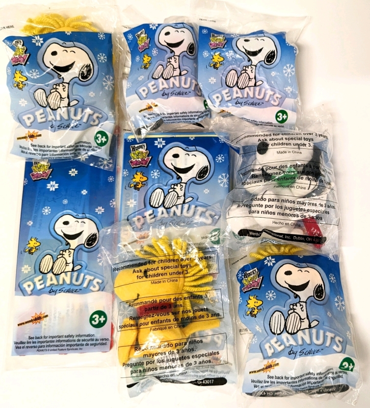 7 New PEANUTS Wendy's Kids' Meal Toys (Sealed)