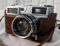 Vintage Beauty Lightomatic Rangefinder Camera