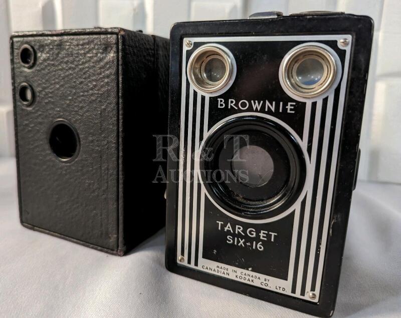 2 Vintage Kodak Brownie Cameras.