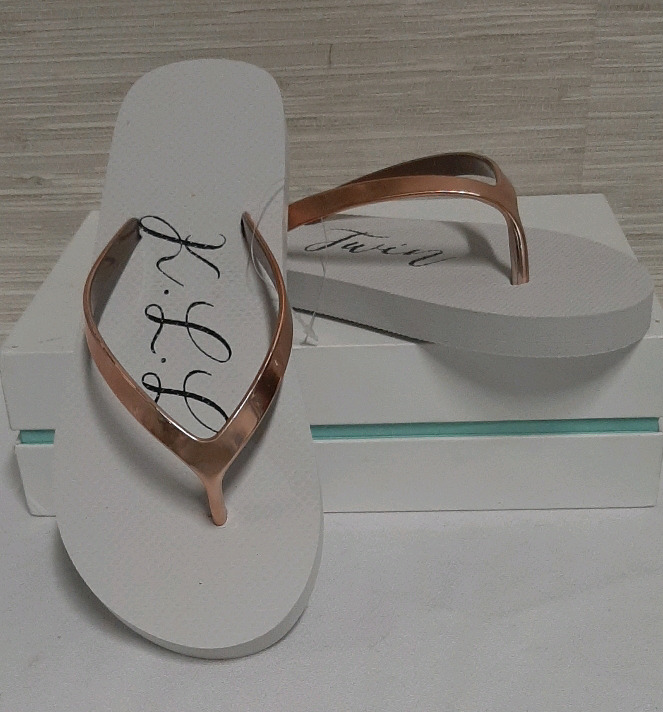 Rose Gold Flip Flops in Size 9 CAN and 39-40EUR