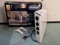 DeLonghi Slim Style Convection Panel Heater with Fan HSX3315FTSCA