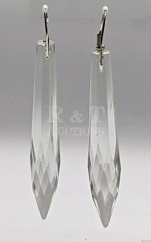Pair of Gorgeous Crystal Earrings