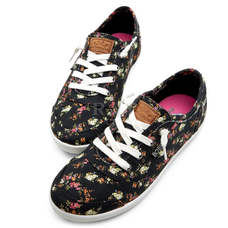 New Woman's Sketchers Floral Kiss Size 6.