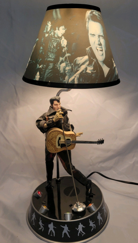 Elvis Presley Table Lamp w/Music & Stage Lights - Tested Working