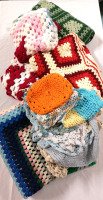 5 Colourful Crocheted Blankets + Doilies