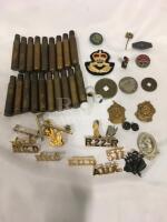 Military Coll. Tokens Pins and Titles