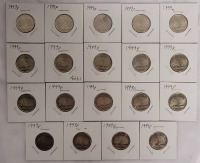1999 P USA Connecticut 25 Cent Quarter Coins , 19 Coins in 2&times;2 Coin Holders