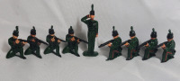 Riflemen & Officer Toy Soldier Lead Miniatures , 9pc Set