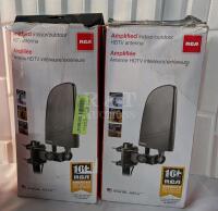2 Indoor / Outdoor Omni-Directional Flat Digital TV Antenna.