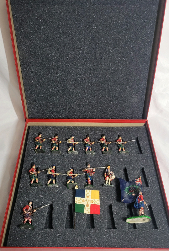 Napoleonic Wars British Soldiers Toy Soldier Lead Miniatures , 13pc Set