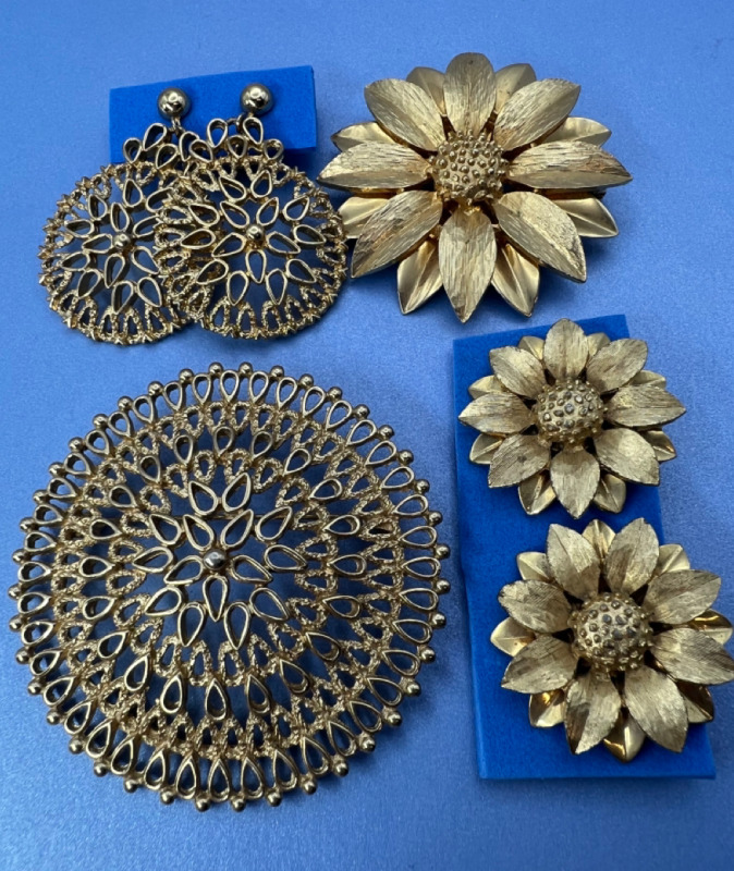 Susan Caplin designer Sunflower Brooch Earrings Filigree Sheild earrings