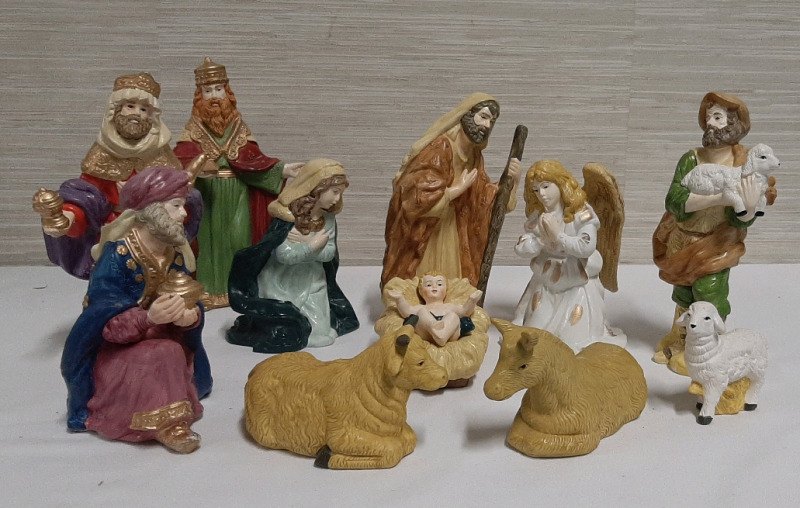 The Spirit of Christmas Nativity Set