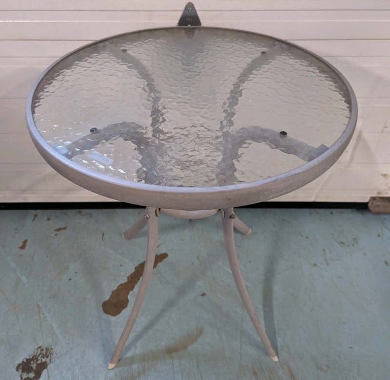 Rippled Glass Topped Table