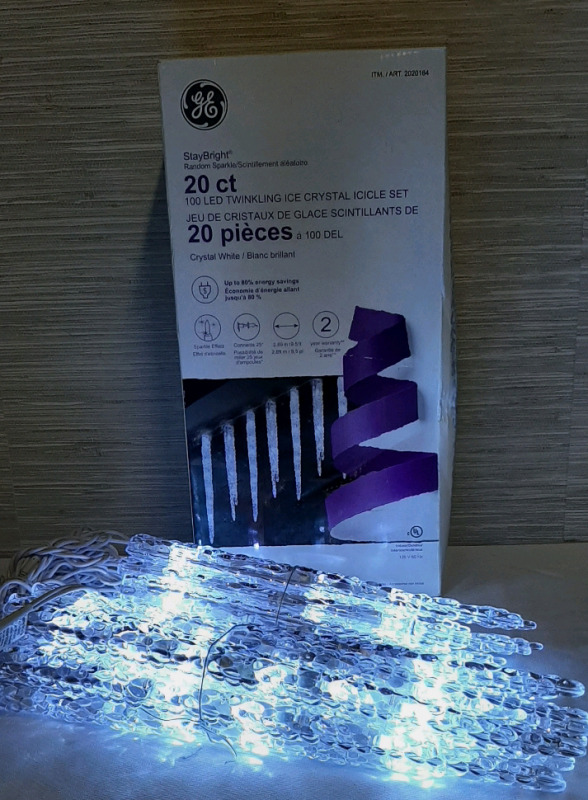 New, GE LED Icicle Lights 20 CT.