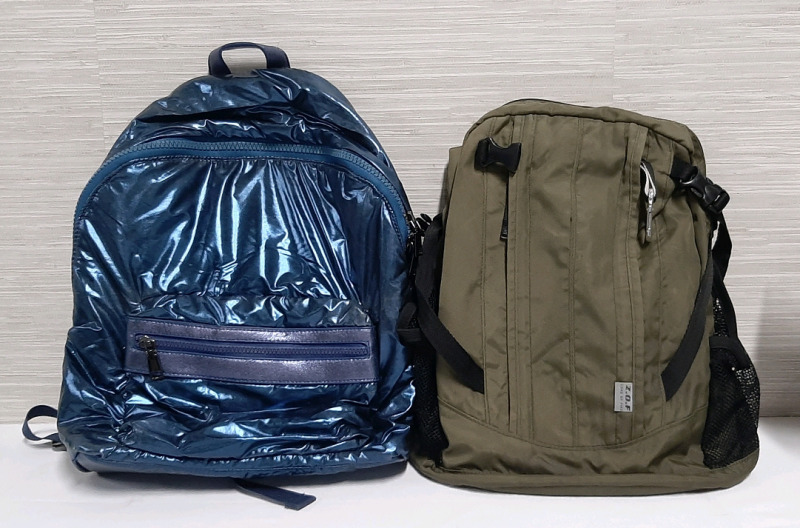 2 Backpacks