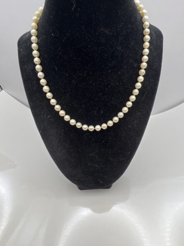 14 Karat Gold Clasp Fresh Water Knotted Pearl Necklace