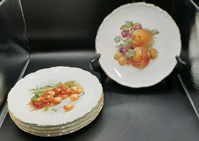 5 Vintage Schumann Bavaria Fruit Dessert Plates