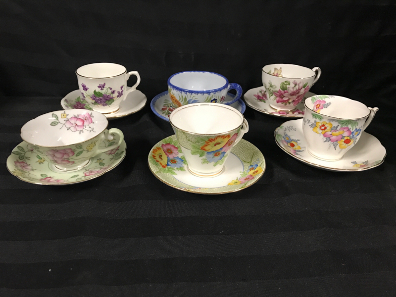 6 Vintage Cups & Saucers