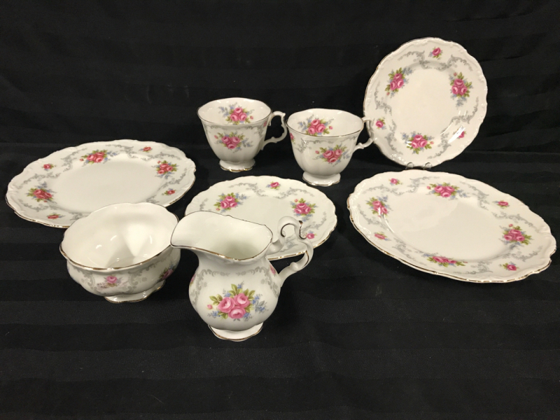 8 pcs Vintage Royal Albert Tranquility