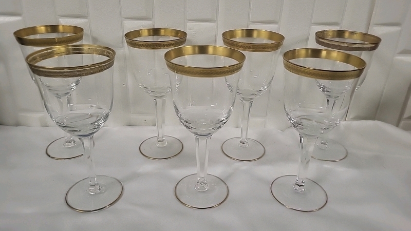 7 Gold Trimmed Wine Glasses - 7.5" Tall